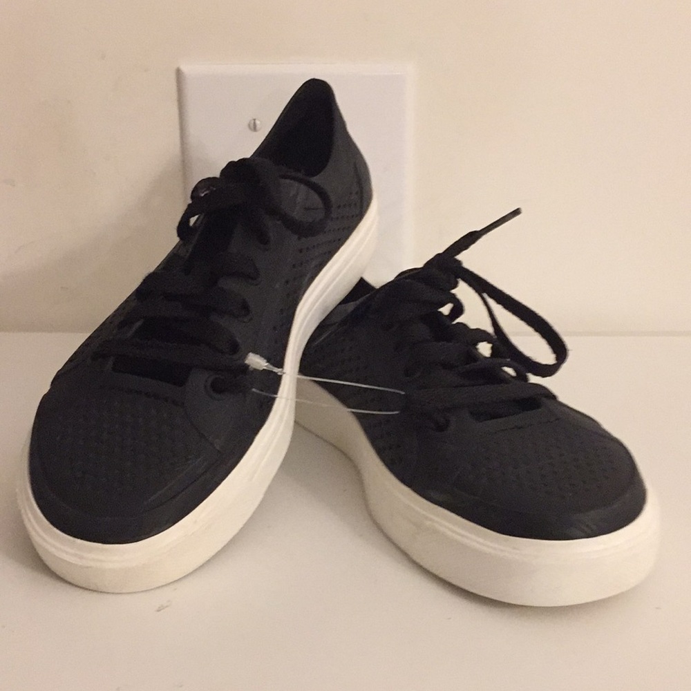 EUC Crocs Citilane Roka Black Sz 4